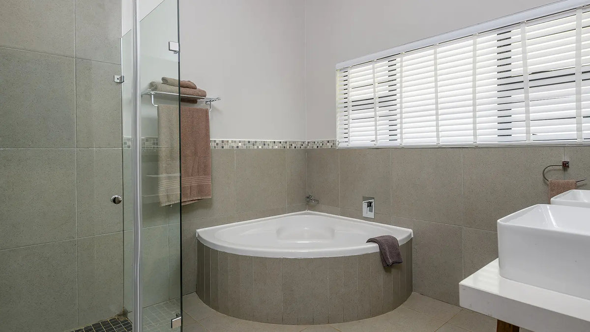 ๐จโ๐ฉโ๐งโ๐ฆ Family Suite with Patio โ The Kingdom Resort