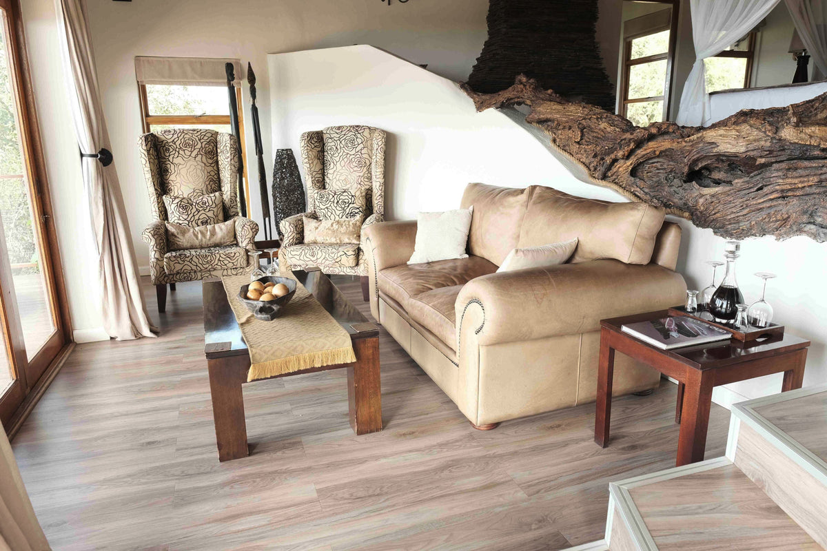 π Presidential Suite | Umzolozolo Private Safari Lodge