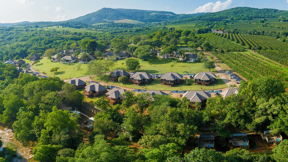 🌟 Four Bedroom Luxury Chalet with Splash Pool – Hazyview Cabanas