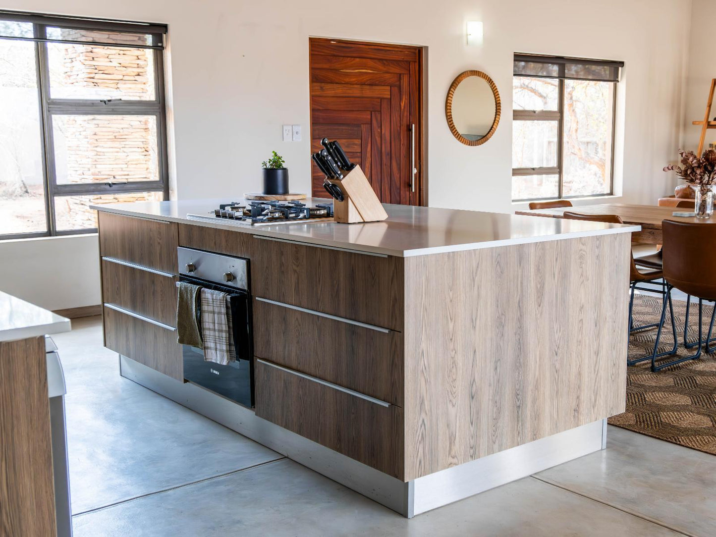 🌿 Afrikaya Kudu Villa – An Exclusive Bush Retreat in Hoedspruit 🌿