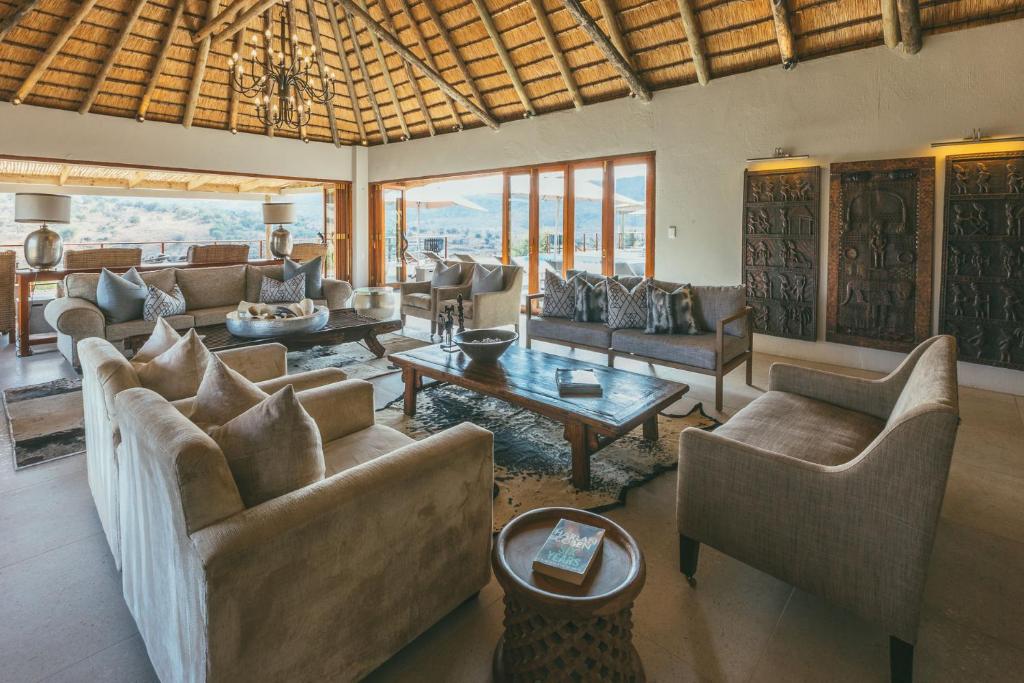 🦁 Lions Valley Lodge | Luxury Safari Lodge, Nambiti Private Game Reserve, KwaZulu-Natal