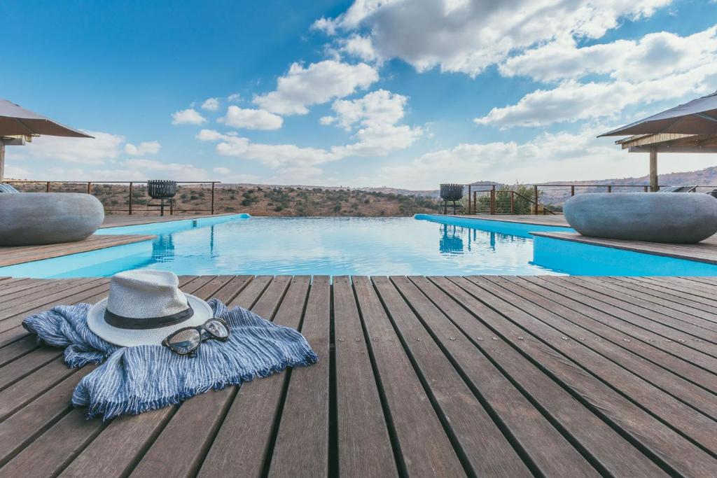 🦁 Lions Valley Lodge | Luxury Safari Lodge, Nambiti Private Game Reserve, KwaZulu-Natal