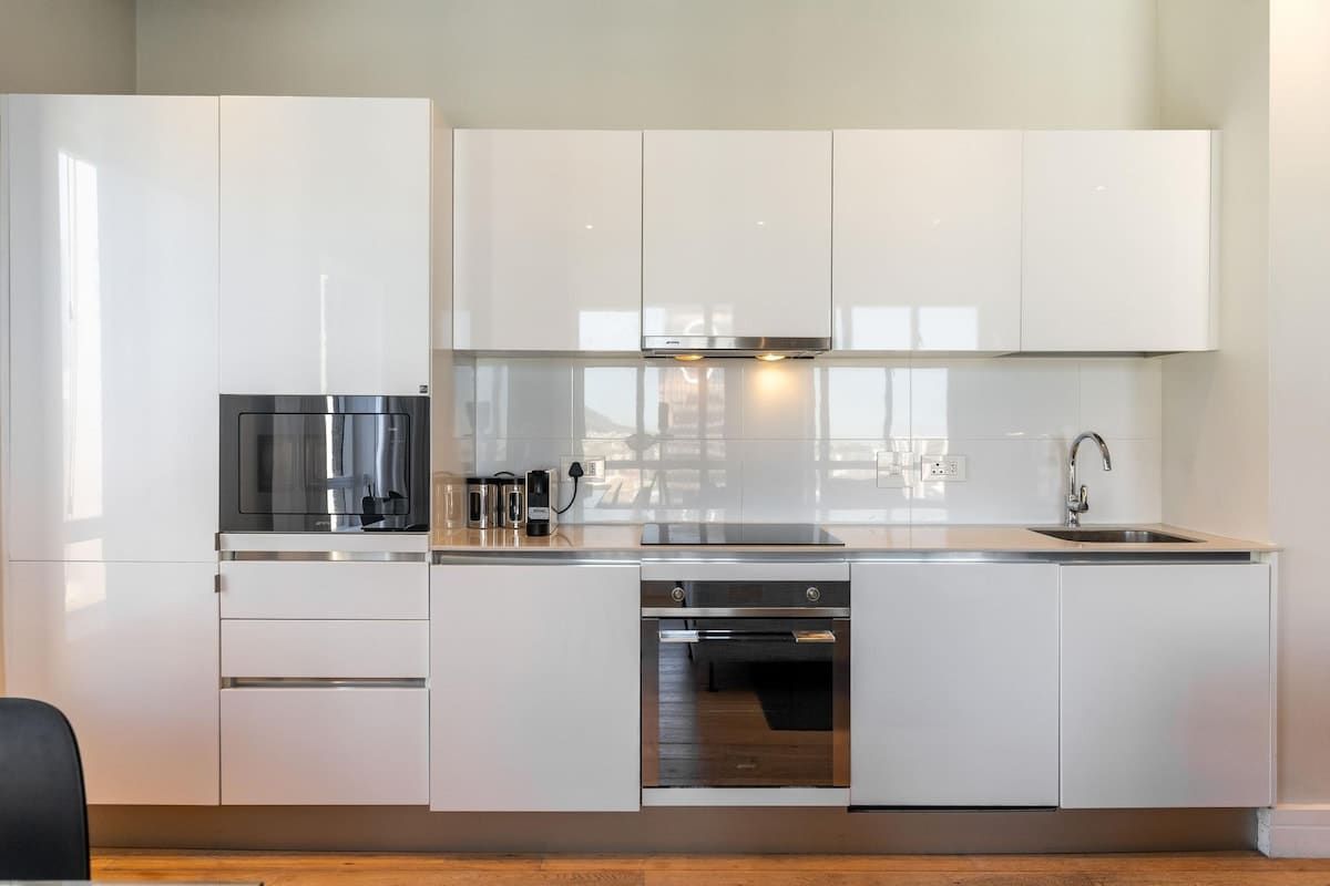 🏙️ Skyline Apartment 2112 | Luxury 2-Bedroom Apartment, Cape Town City Bowl