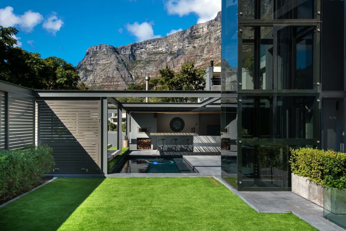 🏔️ Villa Sierra | Luxury 4-Bedroom Villa, Higgovale, Cape Town