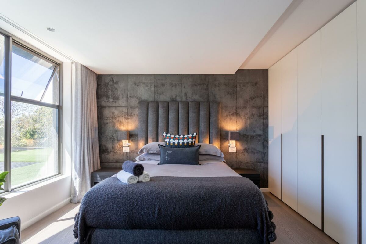 🏔️ Villa Sierra | Luxury 4-Bedroom Villa, Higgovale, Cape Town