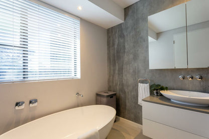 🏔️ Villa Sierra | Luxury 4-Bedroom Villa, Higgovale, Cape Town