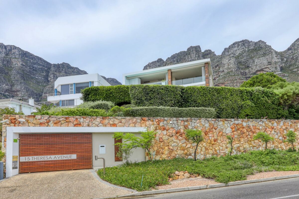 🌊 Theresa Luxe | Luxury 4 Bedroom Villa, Camps Bay, Cape Town