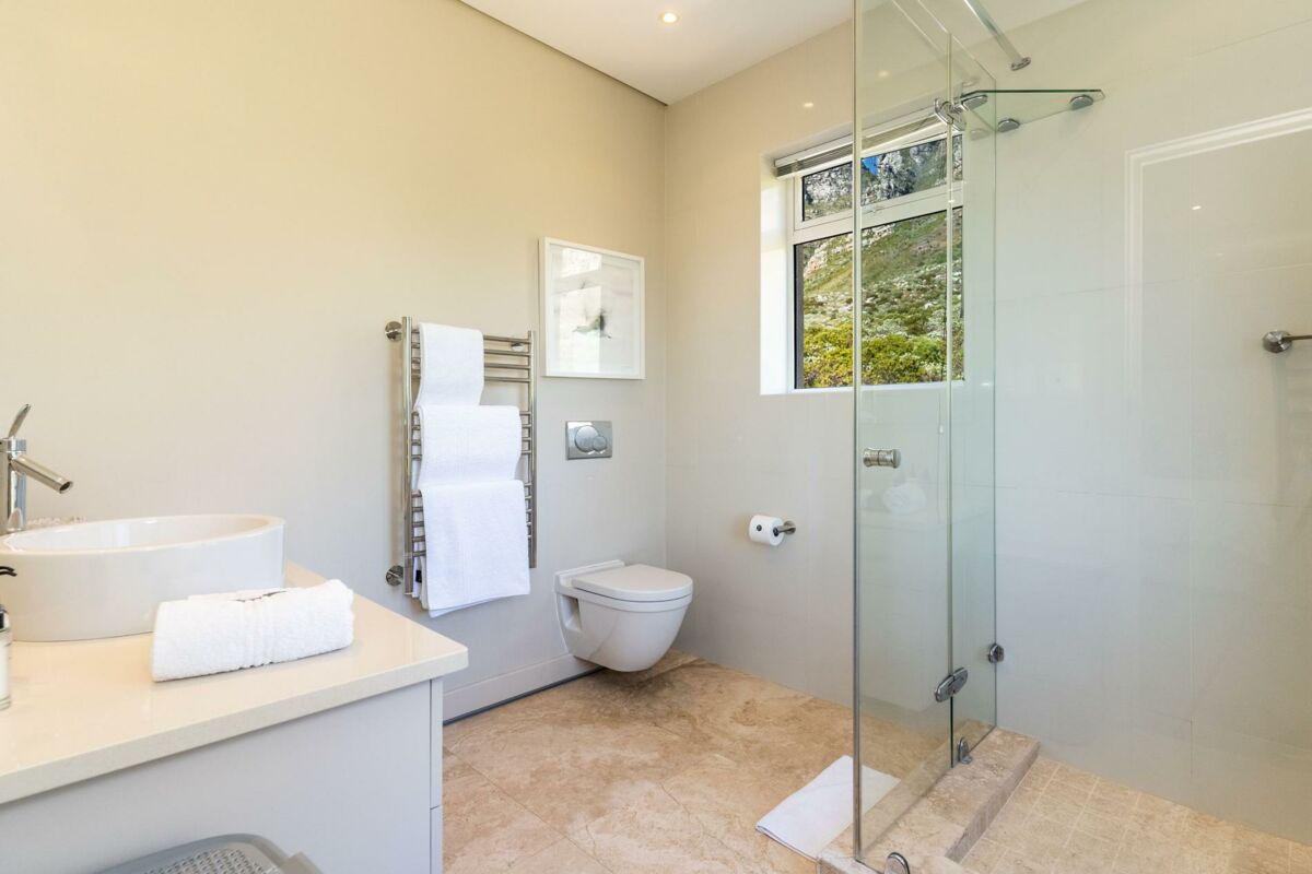 🌊 Theresa Luxe | Luxury 4 Bedroom Villa, Camps Bay, Cape Town