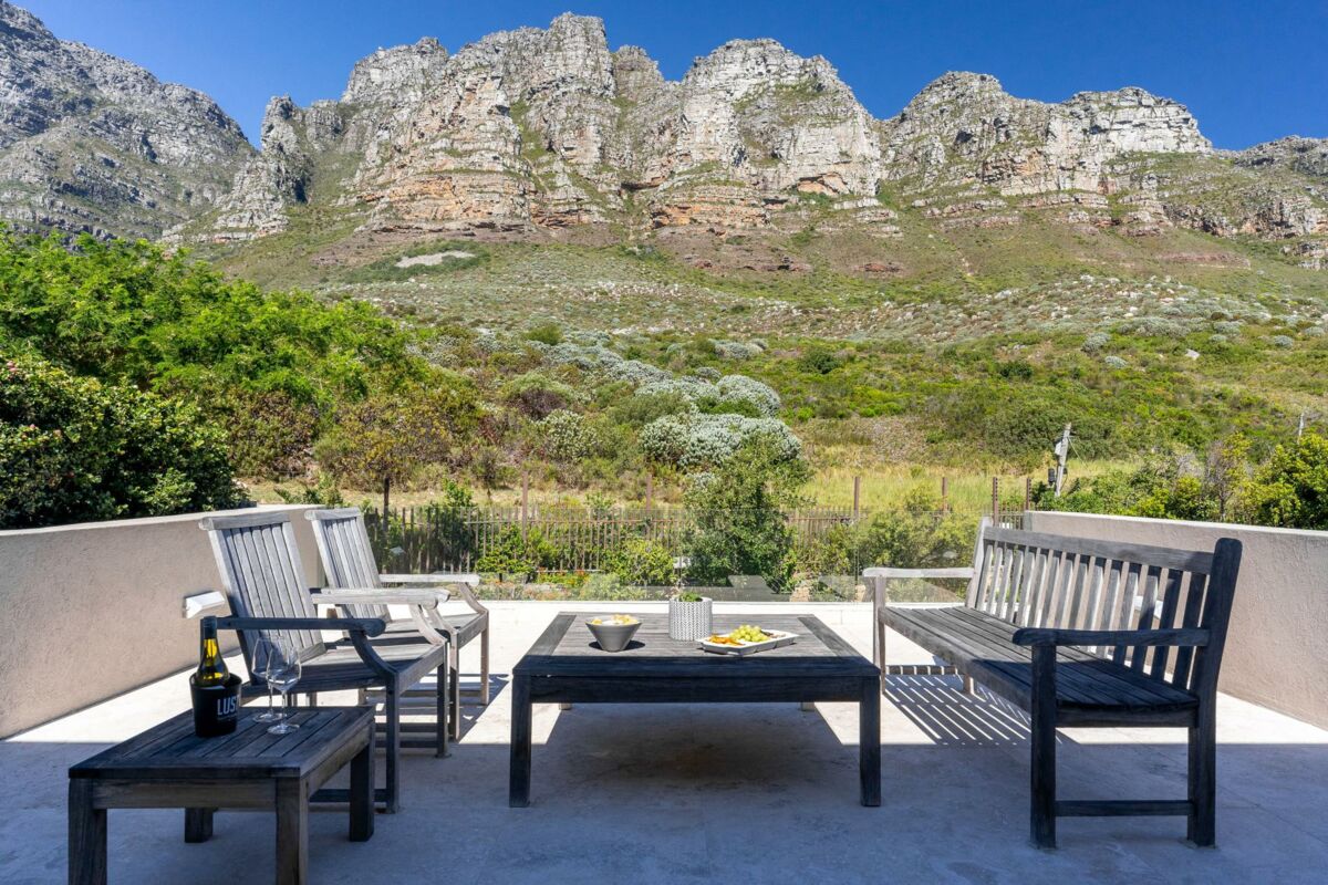 🌊 Theresa Luxe | Luxury 4 Bedroom Villa, Camps Bay, Cape Town