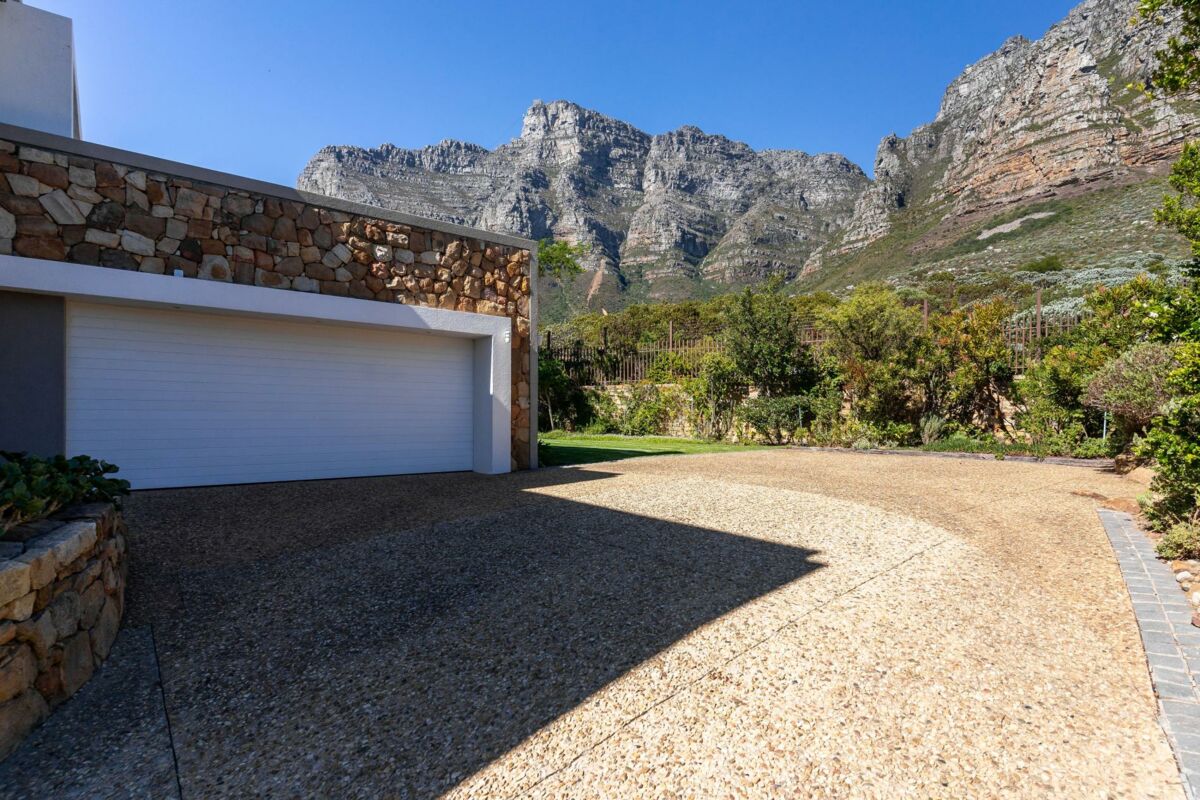 🌊 Theresa Luxe | Luxury 4 Bedroom Villa, Camps Bay, Cape Town