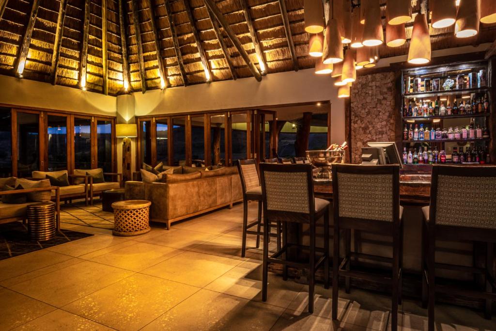 🦁 Lions Valley Lodge | Luxury Safari Lodge, Nambiti Private Game Reserve, KwaZulu-Natal