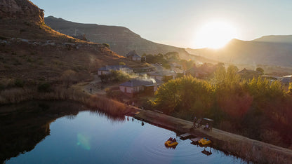 🏡 Five Bedroom Historic Farmhouse with Splash Pool | Kiara Lodge