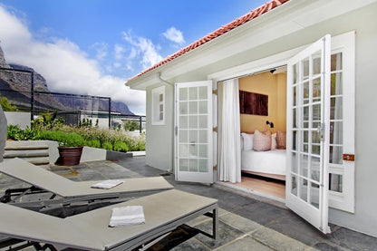 🌊 La Baia | Ultra-Luxury 6 Bedroom Villa, Camps Bay, Cape Town