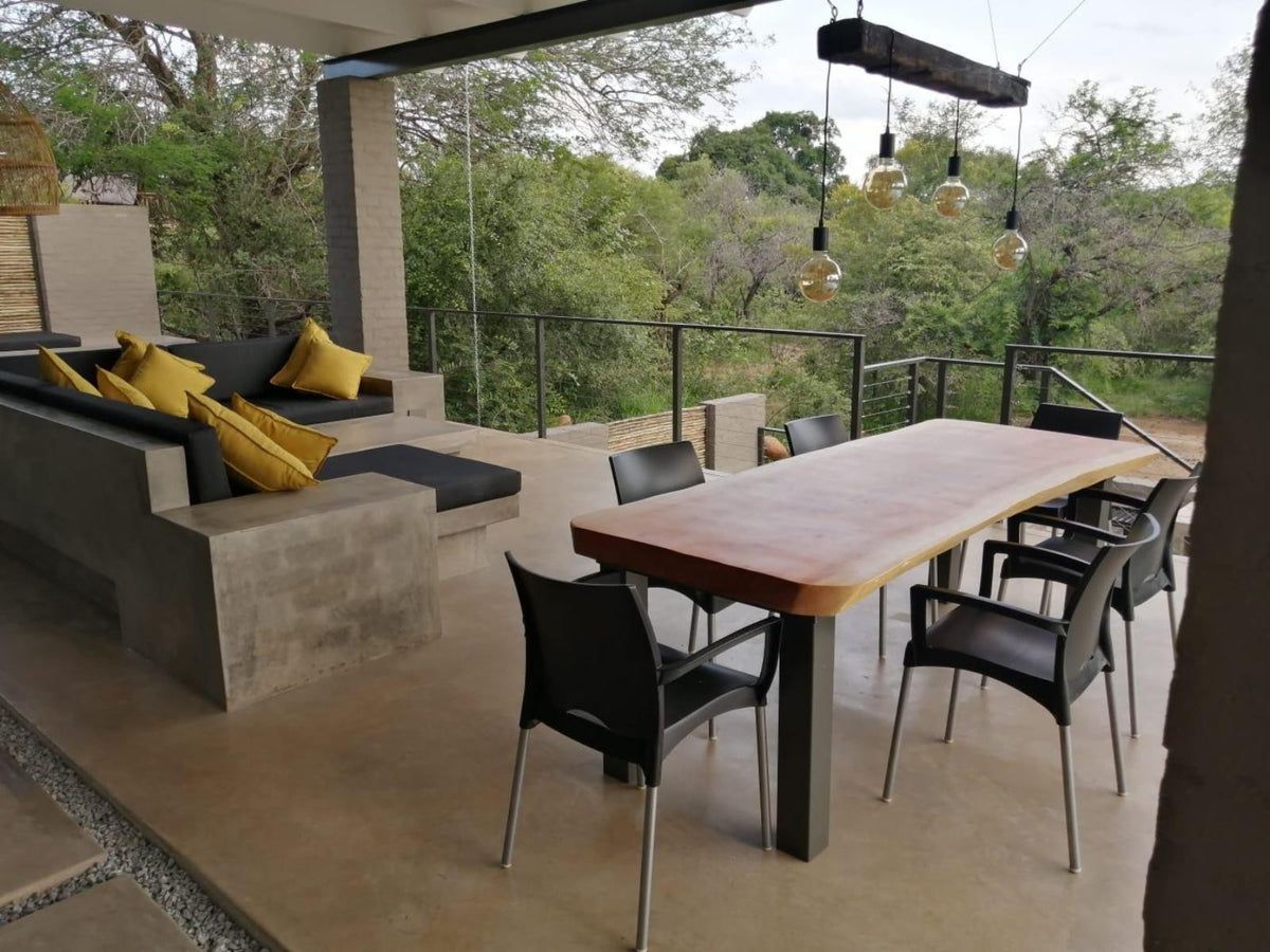 🦒 Umkhaya | Contemporary 2 Bedroom Self-Catering Home, Marloth Park, Mpumalanga