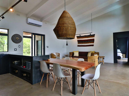 🦒 Umkhaya | Contemporary 2 Bedroom Self-Catering Home, Marloth Park, Mpumalanga