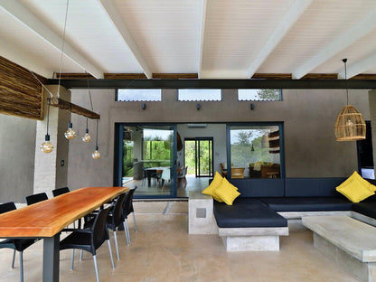 🦒 Umkhaya | Contemporary 2 Bedroom Self-Catering Home, Marloth Park, Mpumalanga