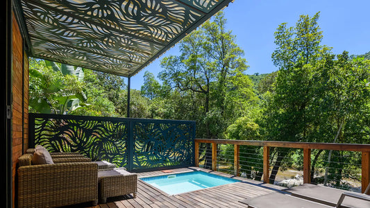 🌿 Riverview Cabin with Splash Pool – Hazyview Cabanas