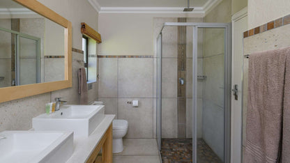 🏡 Two Bedroom Chalet with Patio | Kiara Lodge