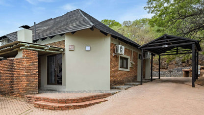 🦒 Two Bedroom Apartment with Patio | Dikhololo, North West