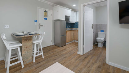 🌊 One Bedroom Apartment | Margate Beach Club, South Coast