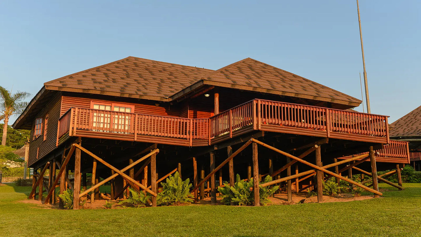 Three Bedroom Log Cabin – Hazyview Cabanas