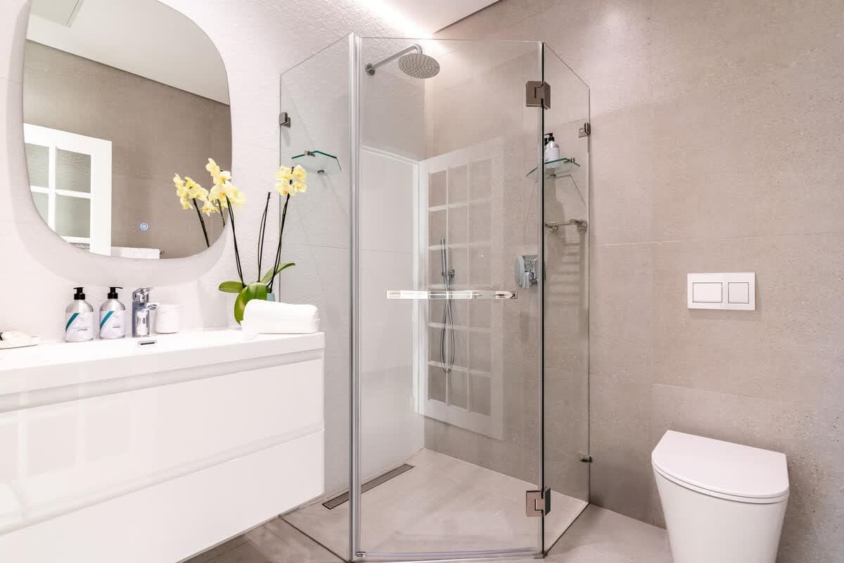 🌊 Lisburn On Clifton Views | Luxury 4 Bedroom Apartment, Clifton, Cape Town