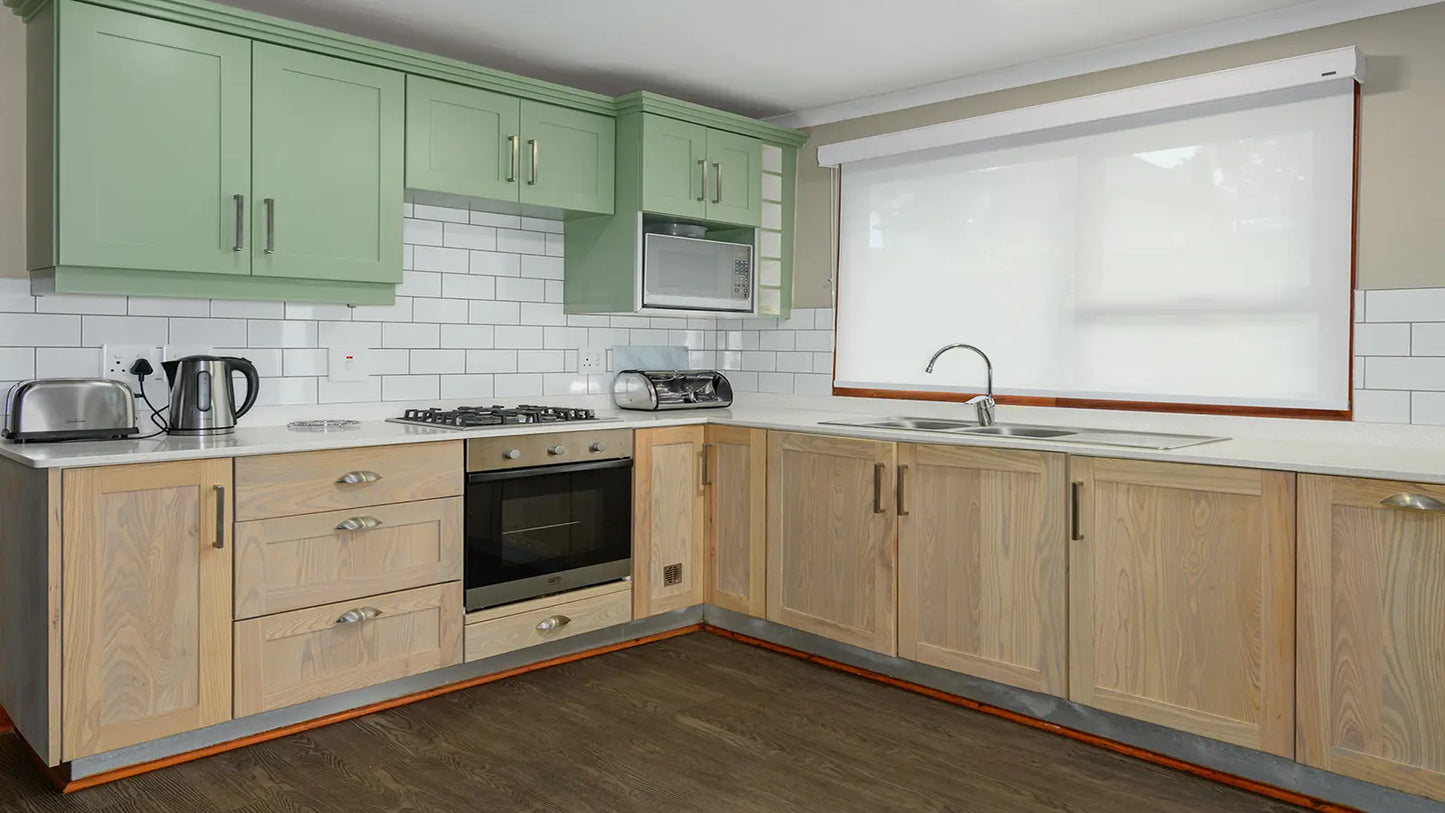 Three Bedroom Log Cabin – Hazyview Cabanas