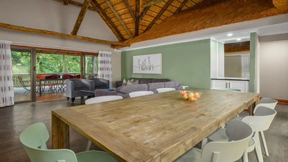 Three Bedroom Log Cabin – Hazyview Cabanas