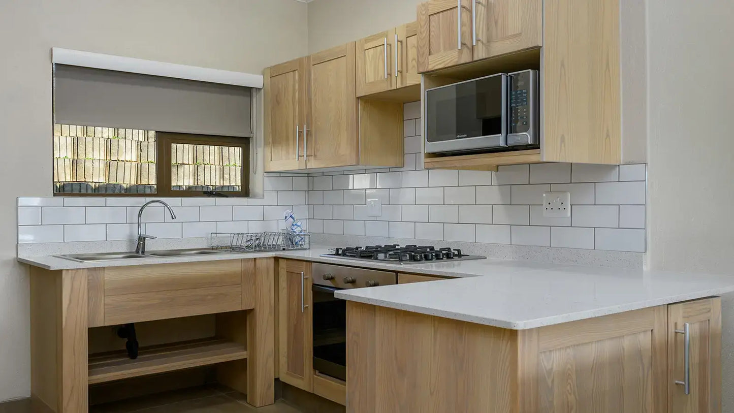 🌿 Three Bedroom Chalet with Patio – Hazyview Cabanas