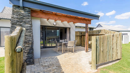 🌿 Studio Villa with Patio – The Kingdom Resort