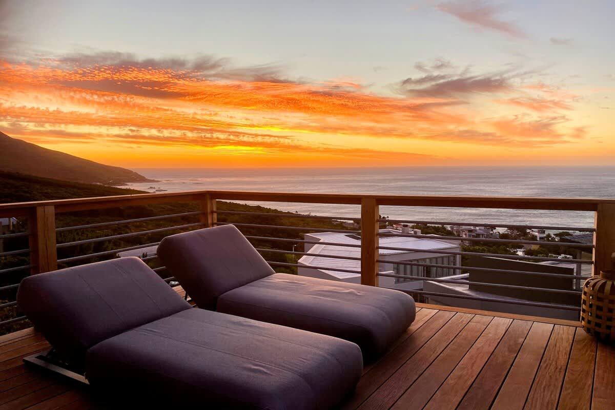 🌊 La Baia | Ultra-Luxury 6 Bedroom Villa, Camps Bay, Cape Town