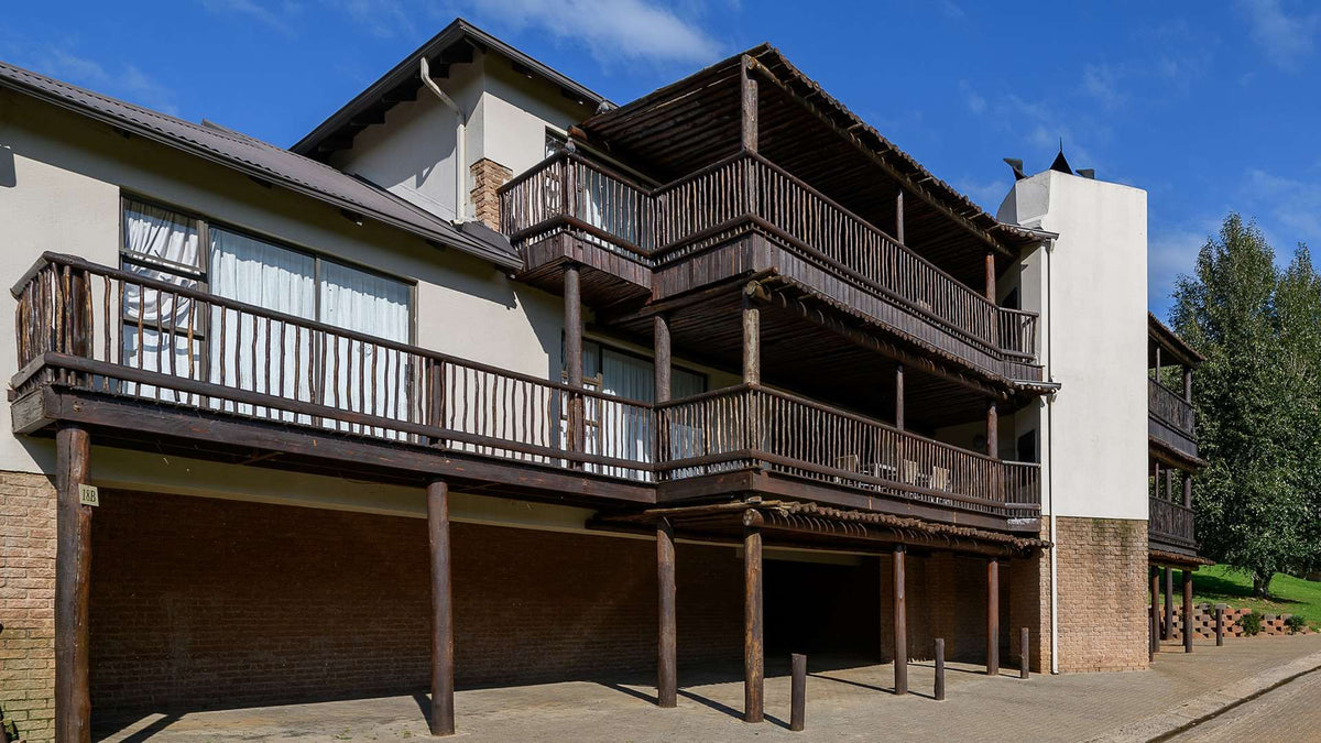 🏡 Three Bedroom Chalet | Kiara Lodge