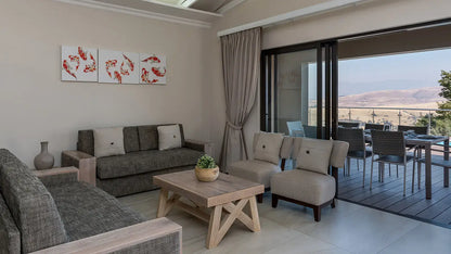 ⛰️ Three-Bedroom Luxury Chalet with Splash Pool | Cayley Mountain Resort, Drakensberg