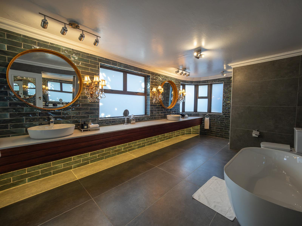 🏨 The Residence Hotel | Luxury Suite, Houghton, Johannesburg