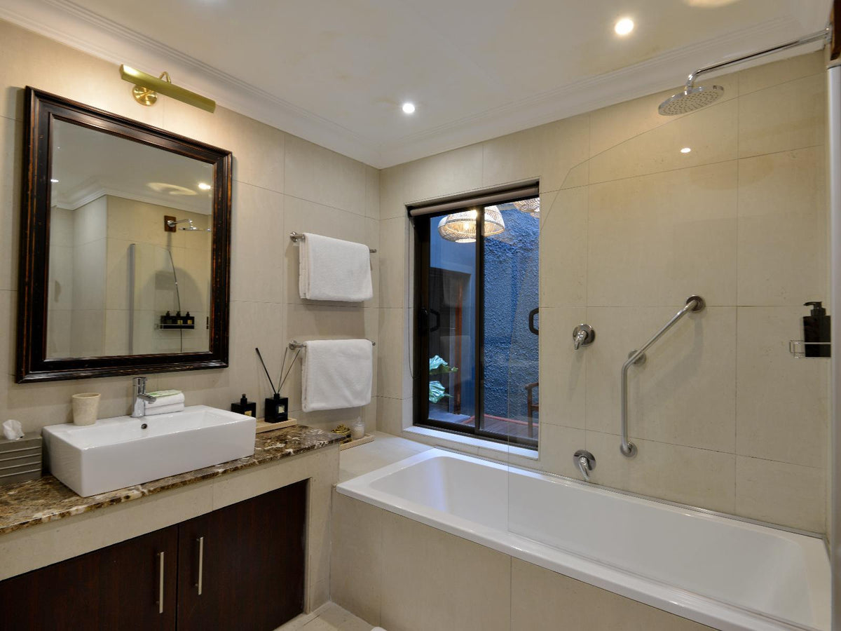 🏨 The Residence Hotel | Luxury Room, Houghton, Johannesburg
