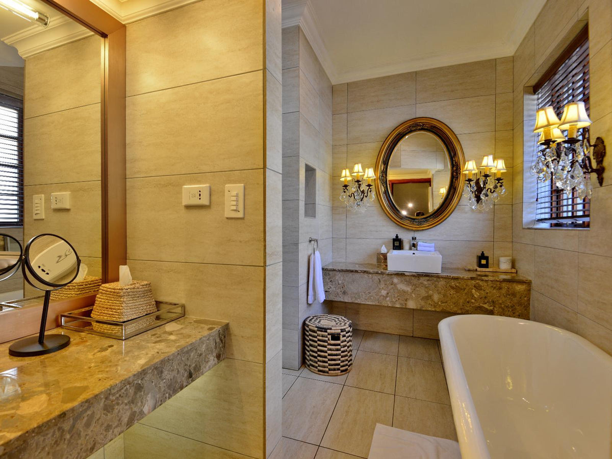 🏨 The Residence Hotel | One Bedroom Luxury Suite, Houghton, Johannesburg