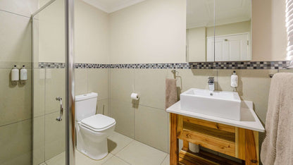 🏔️ Family Suite with Patio | Kiara Lodge