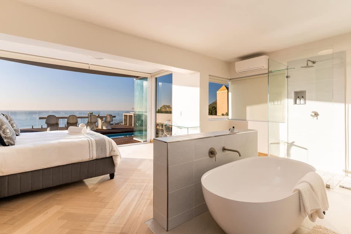 🌊 The Summit at Camps Bay | Luxury 6 Bedroom Villa, Camps Bay, Cape Town