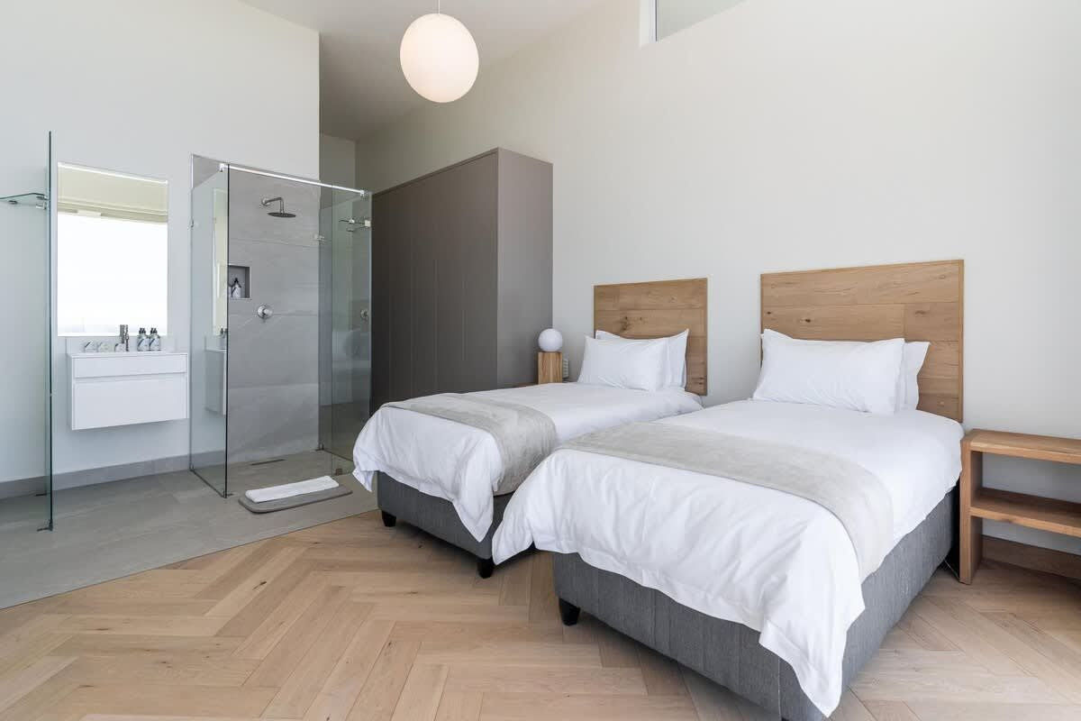 🌊 The Summit at Camps Bay | Luxury 6 Bedroom Villa, Camps Bay, Cape Town