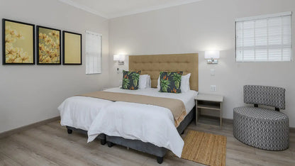 ⛰️ Three-Bedroom Luxury Chalet with Splash Pool | Cayley Mountain Resort, Drakensberg