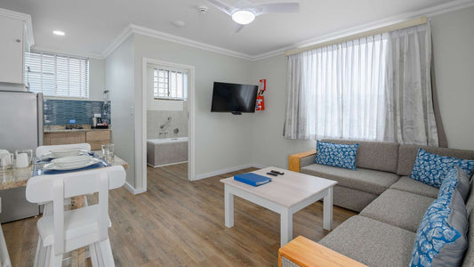 🌊 One Bedroom Apartment | Margate Beach Club, South Coast