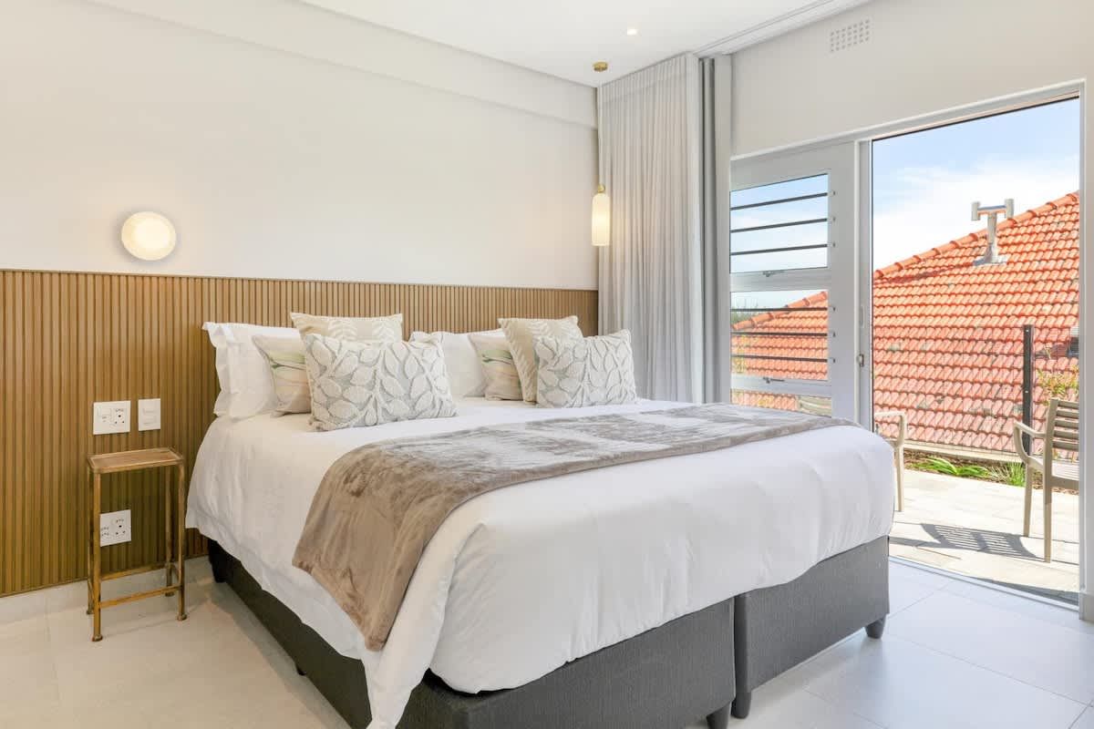 🌊 Lisburn on Clifton Beach House | Luxury 3 Bedroom Apartment, Clifton, Cape Town