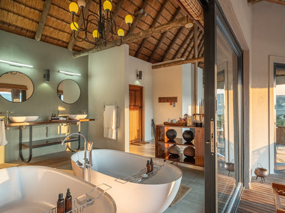 🦁 Lions Valley Lodge | Luxury Safari Lodge, Nambiti Private Game Reserve, KwaZulu-Natal