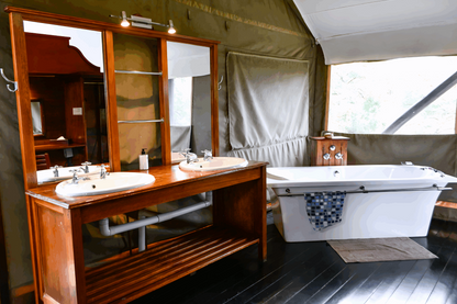 🏕️ Luxury Safari Tent – Springbok Lodge 🦁