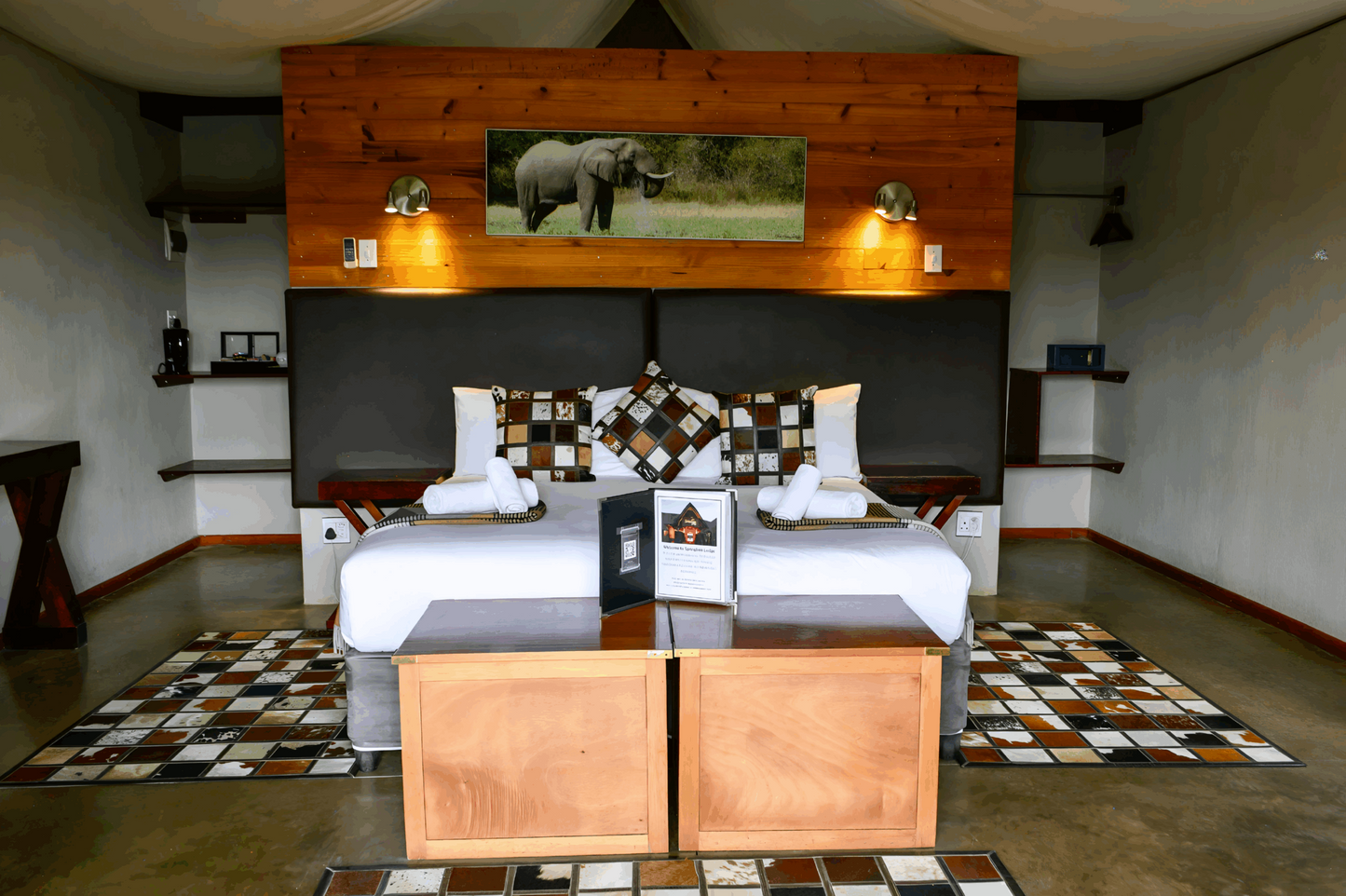 🏕️ Luxury Safari Tent – Springbok Lodge 🦁