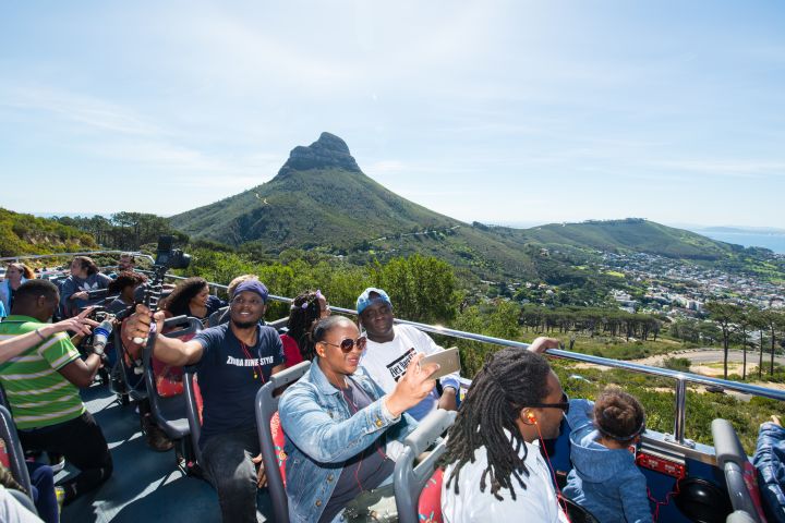 🚌 Deluxe Hop-on-Hop-off Ticket | Cape Town