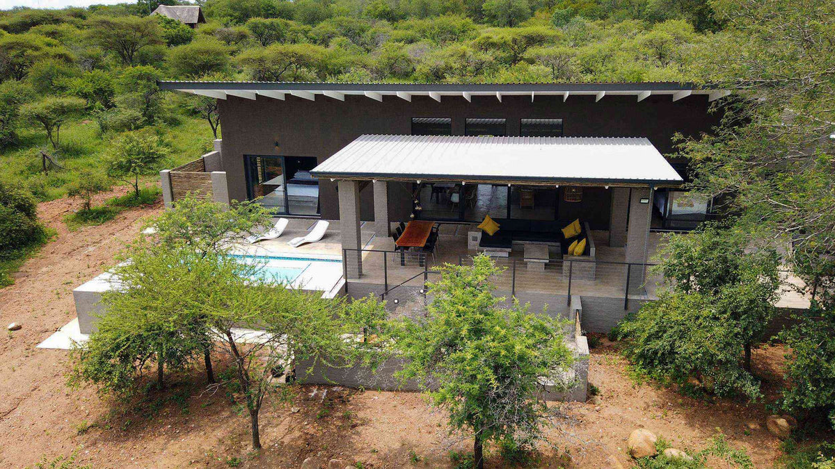 🦒 Umkhaya | Contemporary 2 Bedroom Self-Catering Home, Marloth Park, Mpumalanga