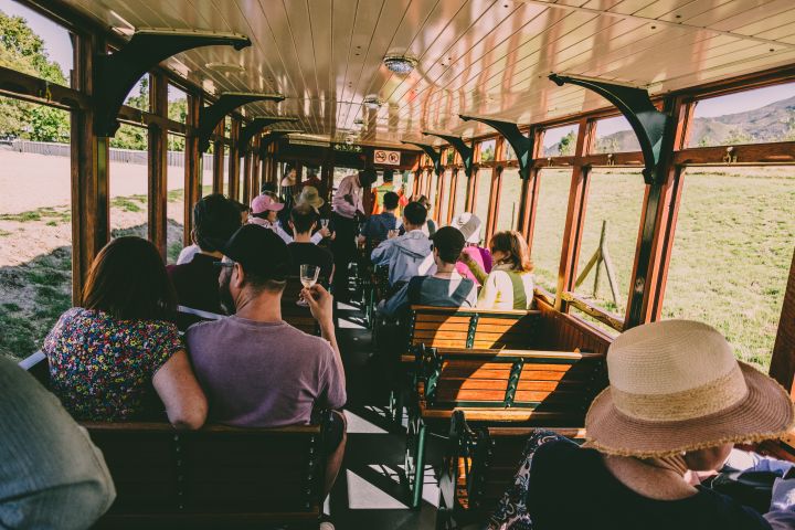 🍷 Franschhoek Wine Tram Xplorer Tour | Cape Winelands
