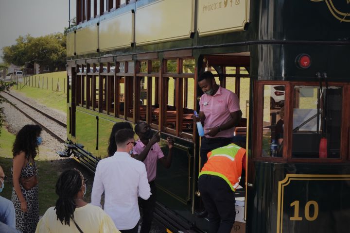 🍷 Franschhoek Wine Tram Xplorer Tour | Cape Winelands
