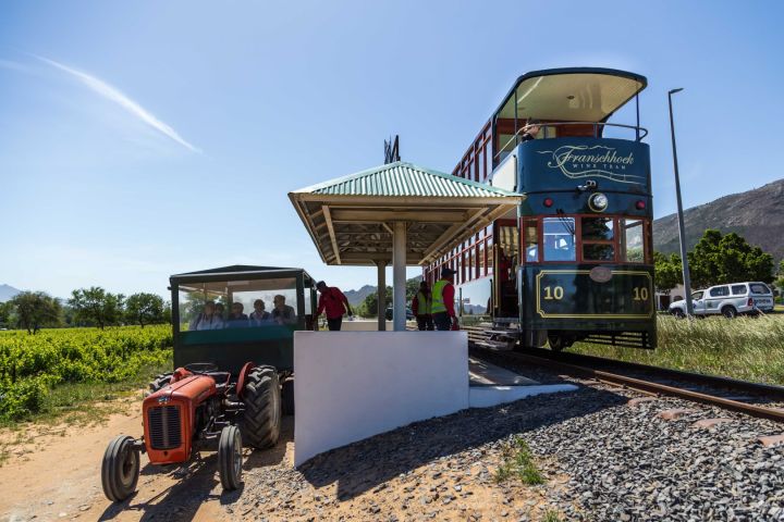 🍷 Franschhoek Wine Tram Xplorer Tour | Cape Winelands